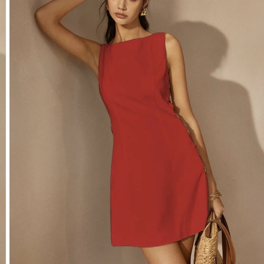 Commense Dress Mini O Ring Cutout Sleeveless Zipper Back Linen Blend Red XS NWT - Picture 2 of 5
